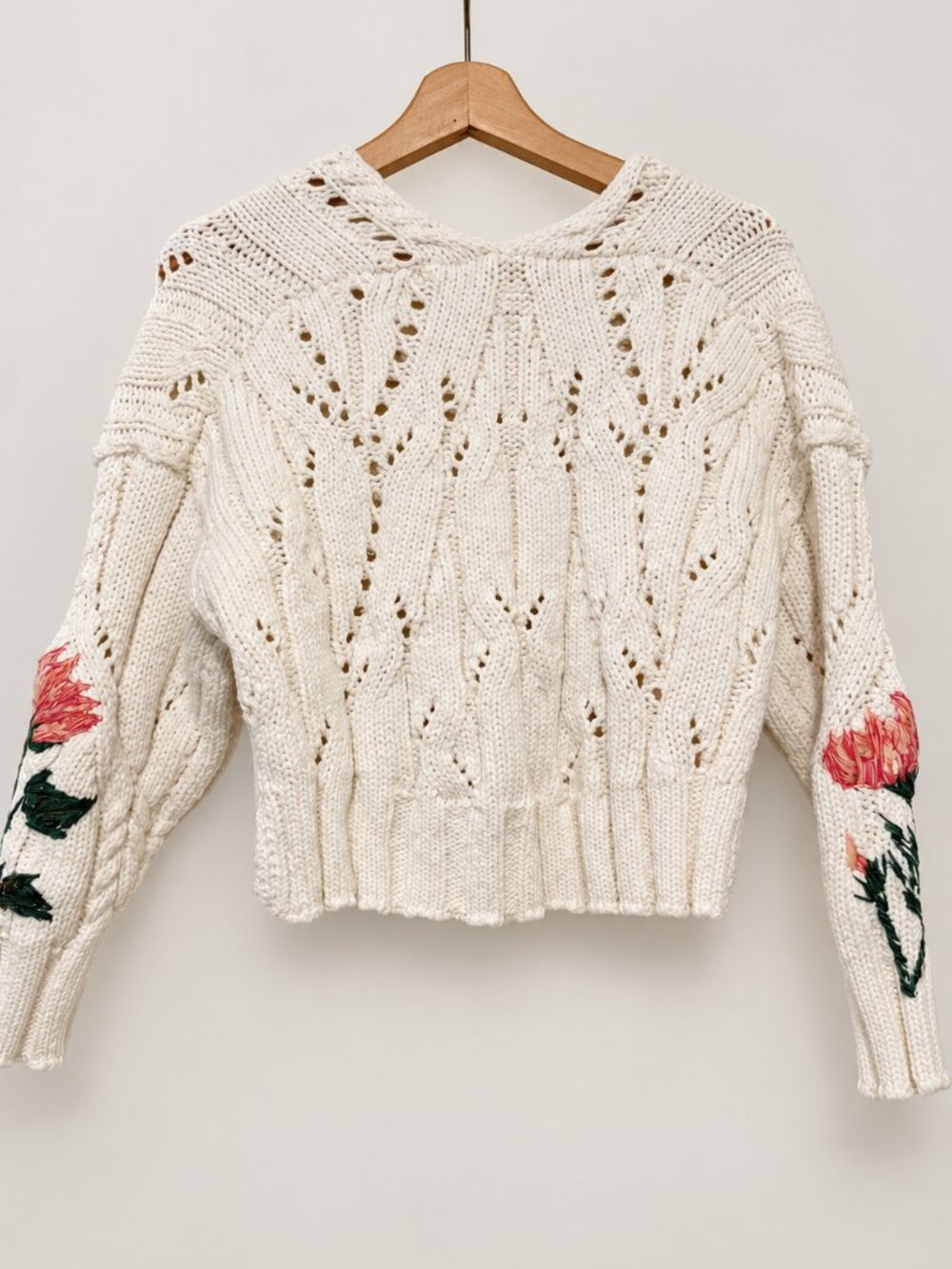 Pilcro Oversized Embroidered Cable-Knit Sweater - XS. - Picture 5 of 7